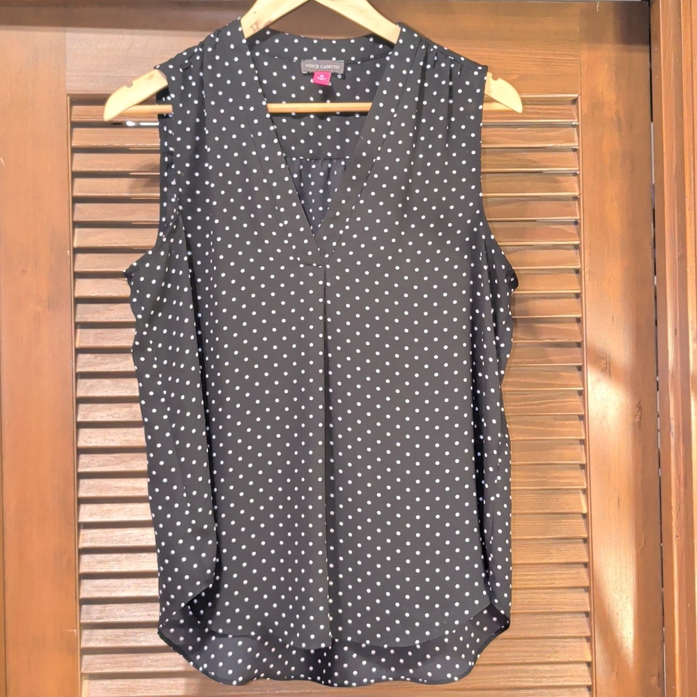 Vince Camuto Sleeveless Black and White Polka Dot V-Neck Blouse